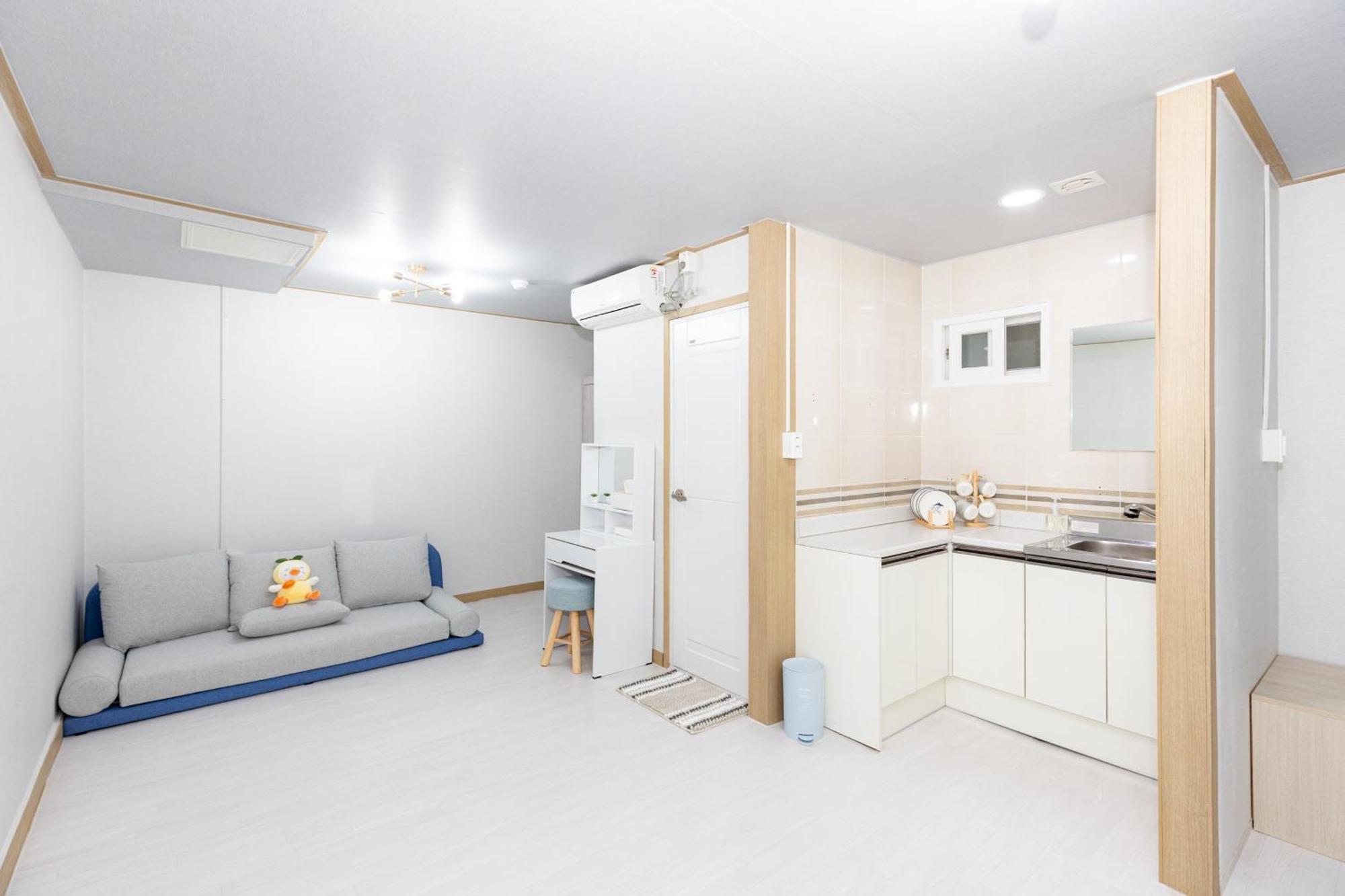 Dashim Guest House Gunsan Exterior photo